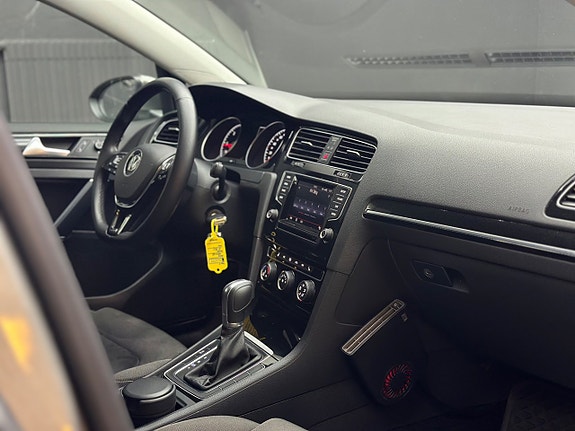 Volkswagen Golf I 9 of 22