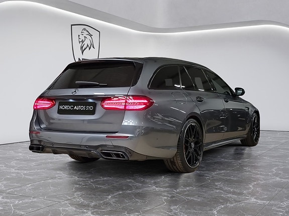 Mercedes-Benz E63 4 of 29