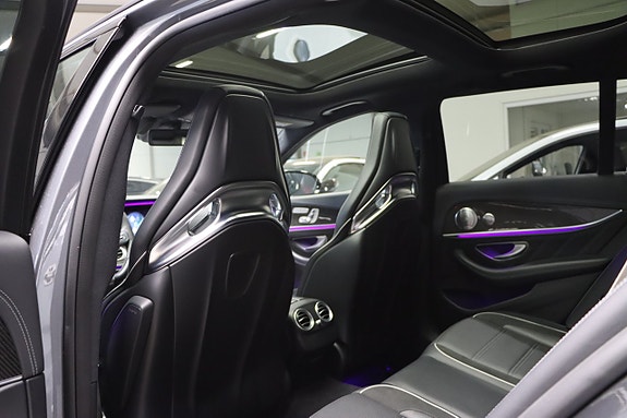 Mercedes-Benz E63 12 of 29