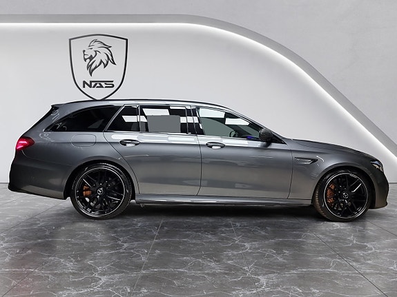 Mercedes-Benz E63 5 of 29