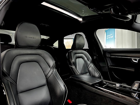 Volvo S90 8 of 28