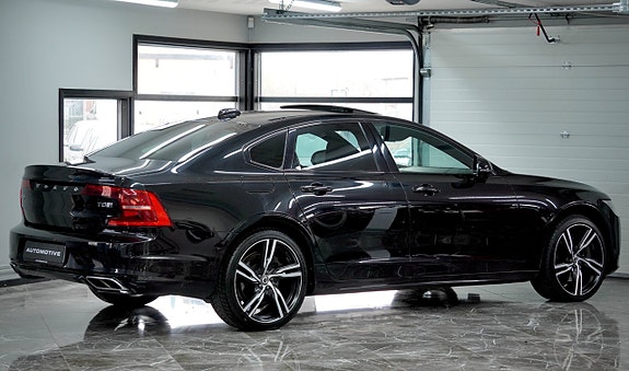 Volvo S90 4 of 5