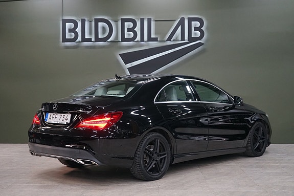 Mercedes-Benz CLA220 4 of 5