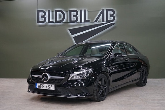Mercedes-Benz CLA220 2 of 5
