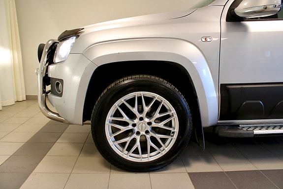 Volkswagen Amarok 3 of 5
