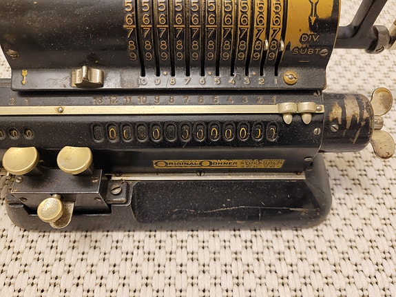 Product image 2 of 9