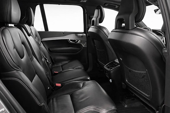 Volvo XC90 9 of 23