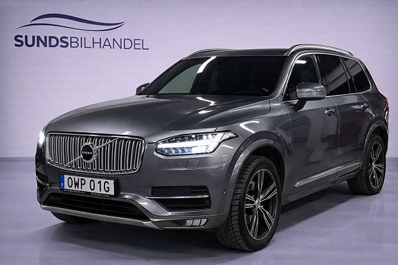 Volvo XC90 2 of 23