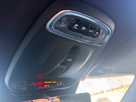 Volvo XC90 23 of 23
