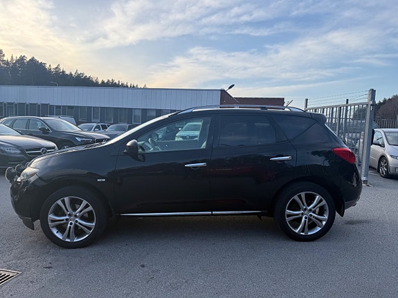 Nissan Murano 4 of 5