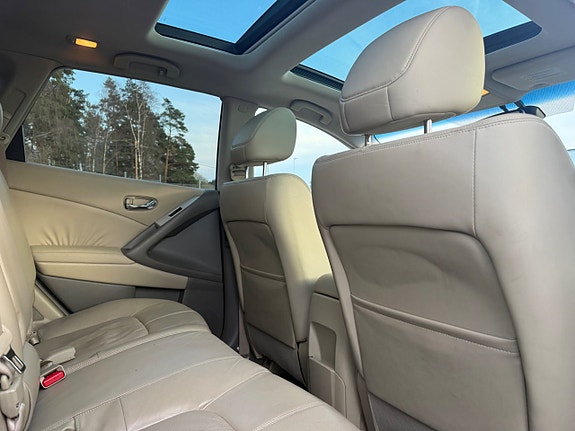 Nissan Murano 16 of 18