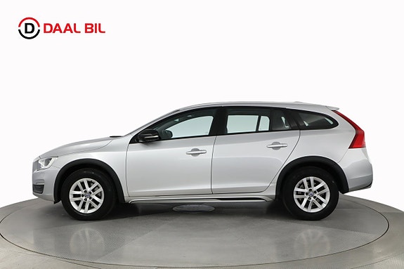 Volvo V60 Cross Country 9 of 23