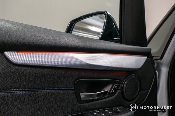 BMW 218 16 of 17