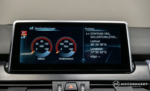 BMW 218 12 of 17