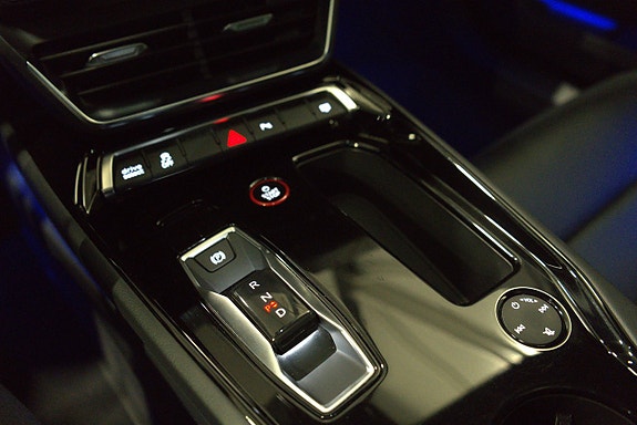 Audi e-tron GT 14 of 15