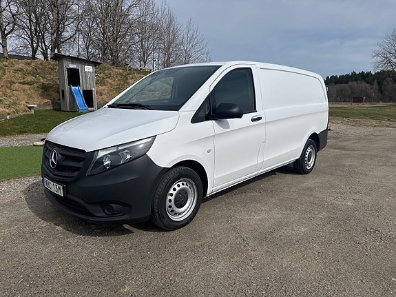 Mercedes-Benz Vito 111