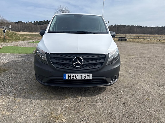 Mercedes-Benz Vito 111 14 of 25