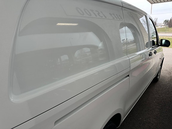 Mercedes-Benz Vito 111 18 of 25