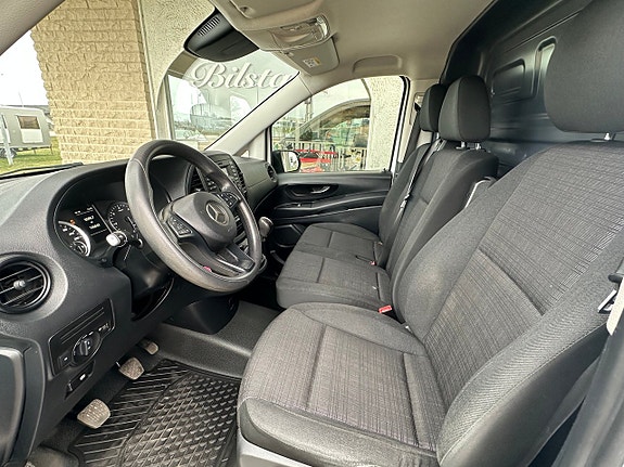 Mercedes-Benz Vito 111 4 of 5