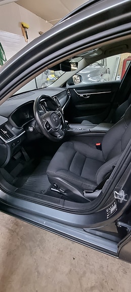 Volvo V90 6 of 9
