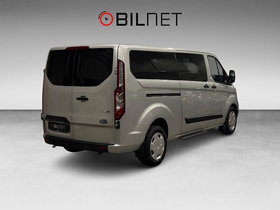 Ford Transit Custom 2 of 20