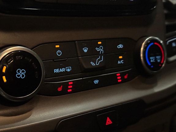 Ford Transit Custom 15 of 20