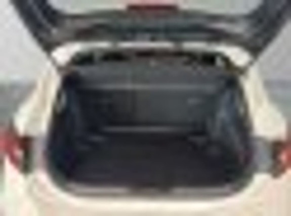 Toyota Corolla 17 of 17