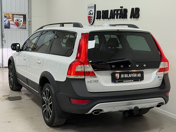 Volvo XC70 5 of 28
