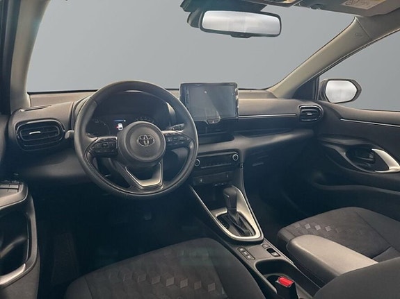 Toyota Yaris 9 of 14