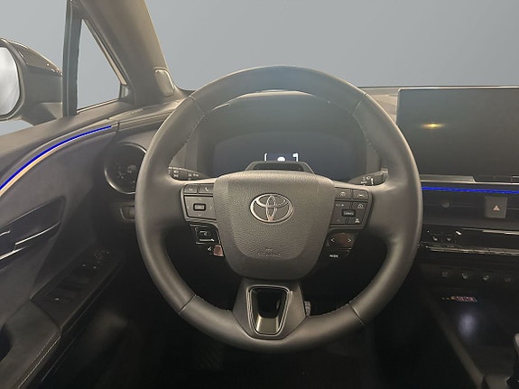 Toyota C-HR 13 of 20