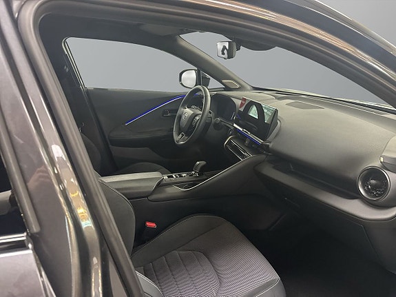 Toyota C-HR 18 of 20