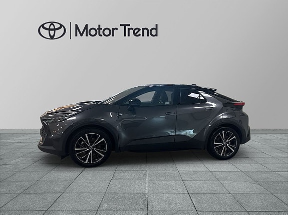 Toyota C-HR 4 of 20