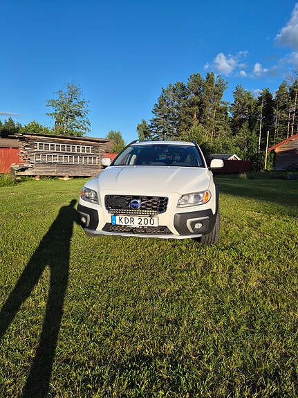 Volvo XC70 7 of 13