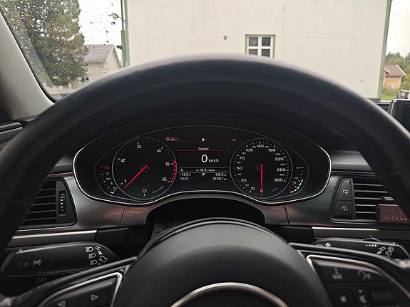 Audi A6 10 of 10