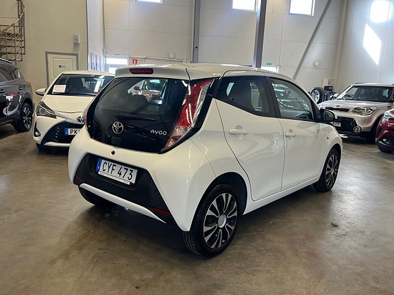 Toyota Aygo 6 of 13