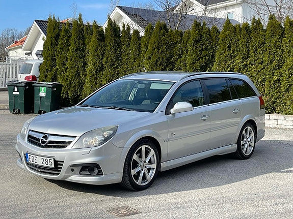 Opel Vectra 2 of 5