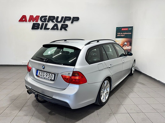 BMW 330i 5 of 5