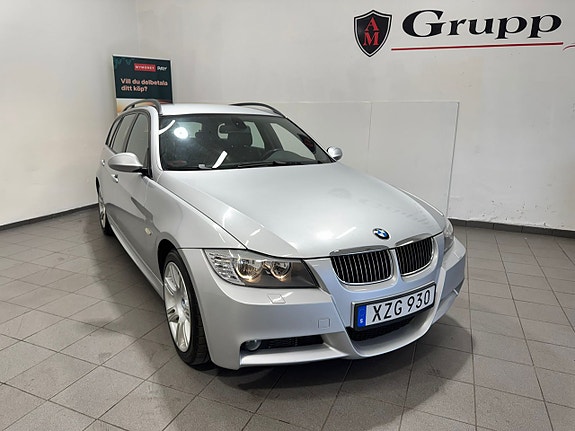 BMW 330i 9 of 20