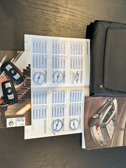 BMW 330i 18 of 20