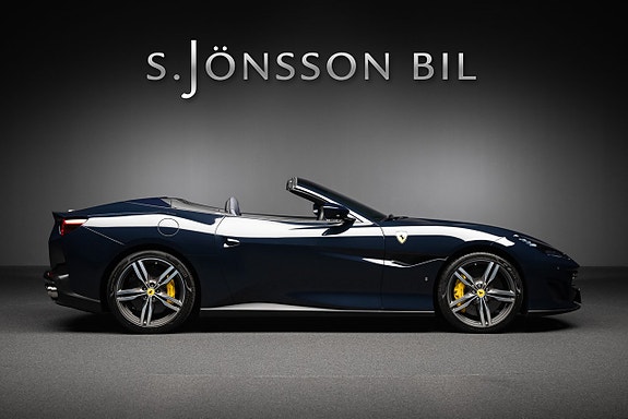 Ferrari Portofino 3 of 5