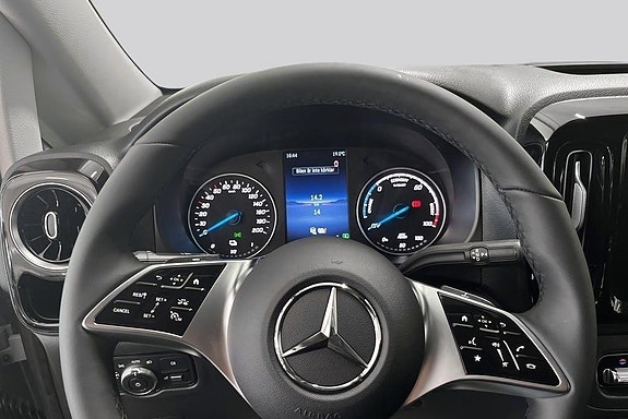 Mercedes-Benz eVito 119 10 of 14