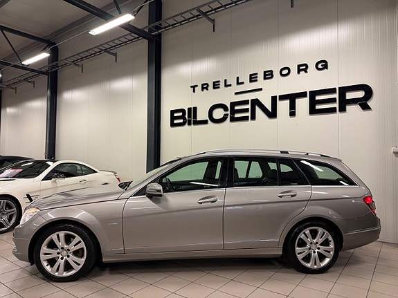 Mercedes-Benz C220 3 of 19