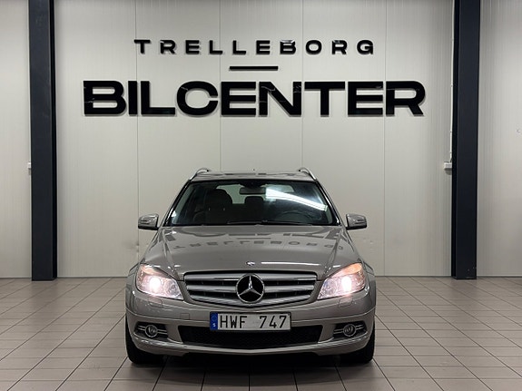 Mercedes-Benz C220 4 of 19
