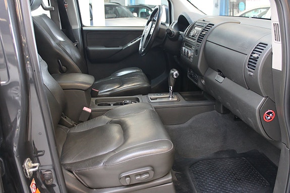 Nissan Navara 8 of 13