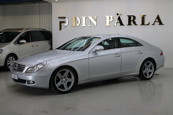 Mercedes-Benz CLS350 3 of 14