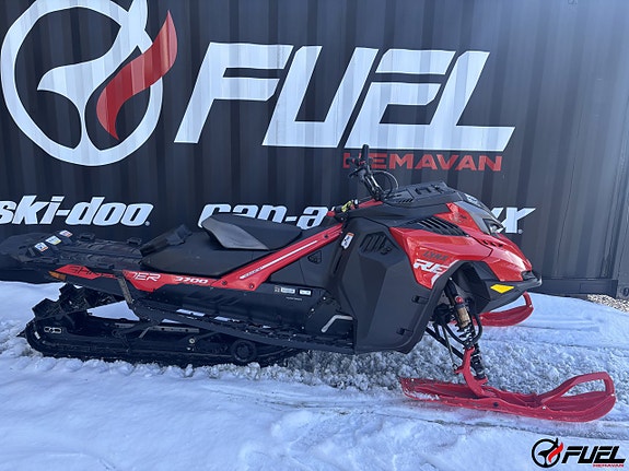 Lynx Shredder RE 3700 850 E-TEC DSHOT 2.5in 64mm 4.5 in. Digital Display SDST