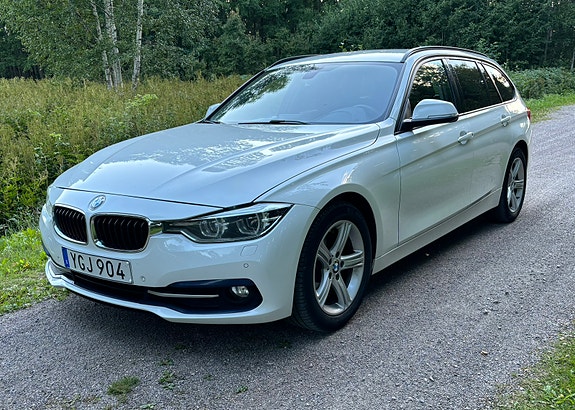 BMW 320d 2 of 6