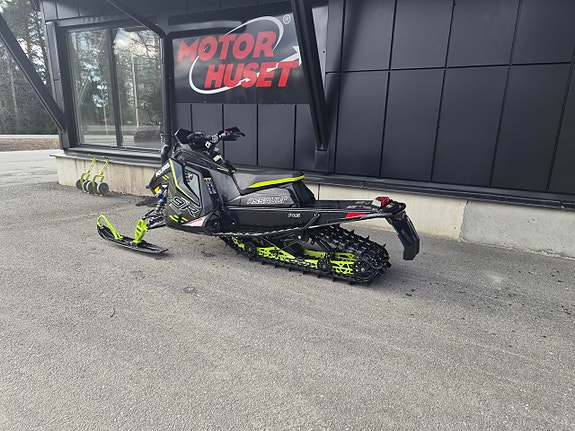 Polaris 9R Switchback Assault 146 Escape -26 2 of 3
