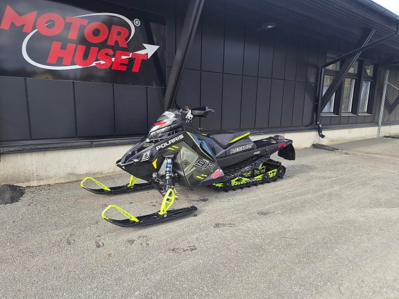 Polaris 9R Switchback Assault 146 Escape -26