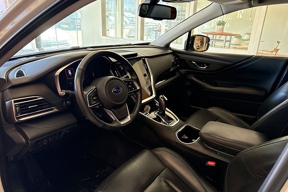 Subaru Outback 5 of 5